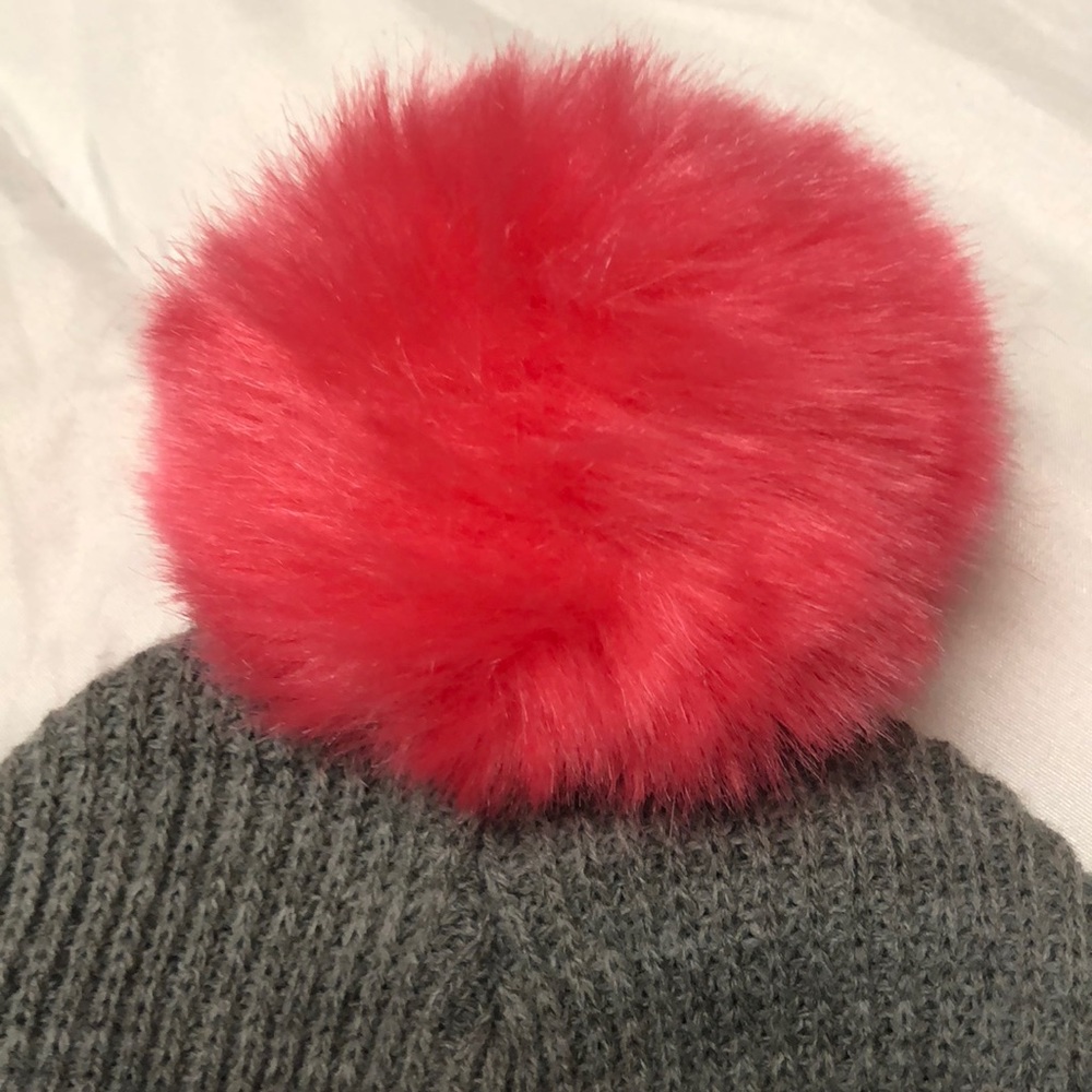 ASOS beanie - Picture 2 of 3